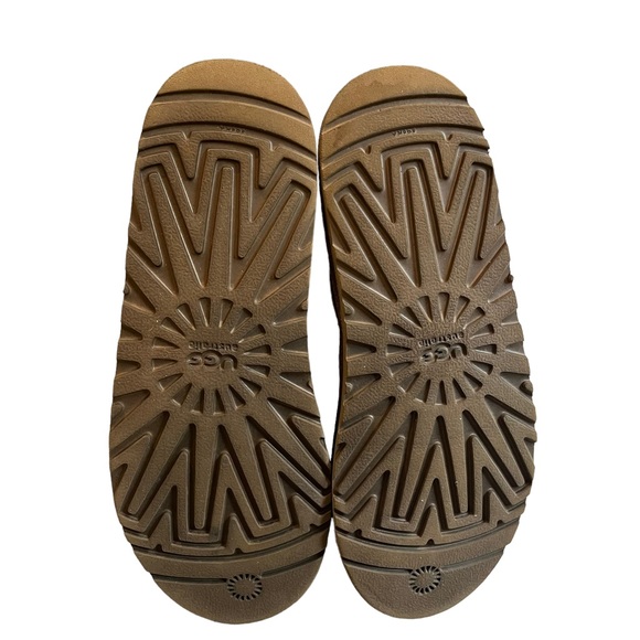 UGG MARQUIS 5915 Brown Sweater Knit Slouch Shearling Tall Boots Kids Size 6 - Picture 12 of 13